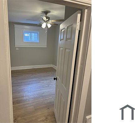 2nd image of 5568 Matthews St #1