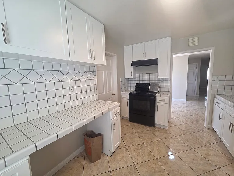 19898 Ricardo Ave — Photo 6