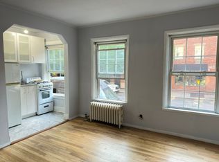 747 Greenwich St APT 2, New York, NY 10014