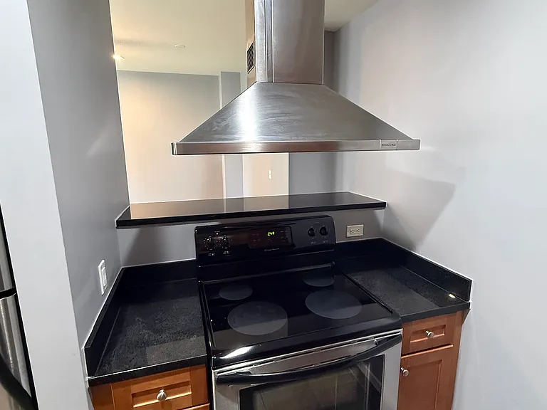 1211 Light St #309 — Photo 6