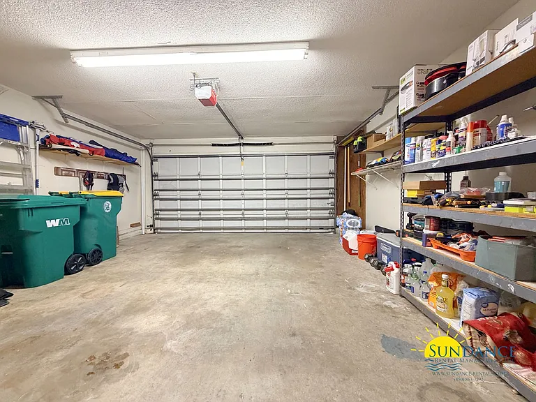 225 Lakeside Ln — Photo 29