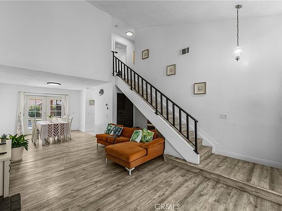3rd image of 11366 Sage Ave