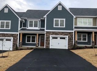 20 Spring View Dr, Staunton, VA 24401