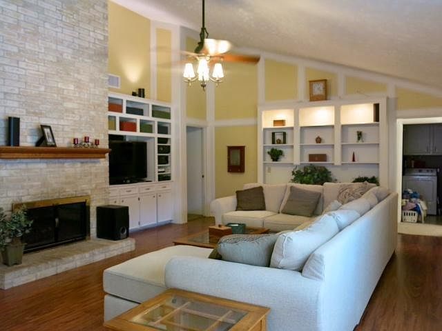1st image of 3711 Hill Springs Dr