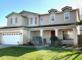 2243 W Franklin Way, Hanford, CA 93230