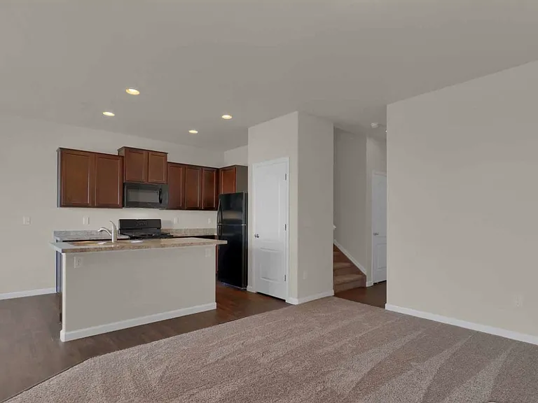 1468 Sepia Ave — Photo 3