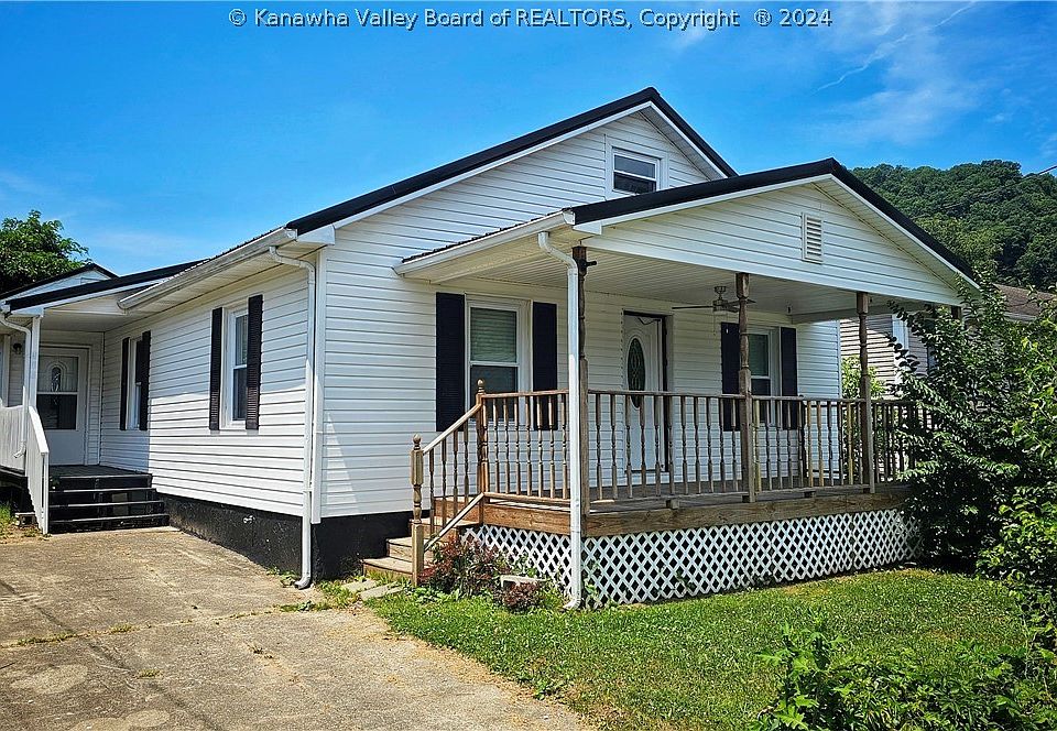 1st image of 138 Jackson St