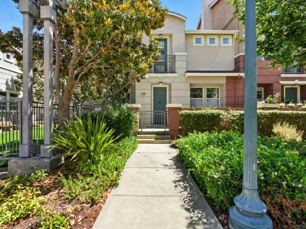 728 City Walk Pl APT 9, Hayward, CA 94541