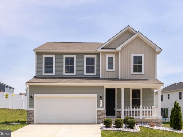 281 Cedar Spring Dr, Strasburg, VA 22657