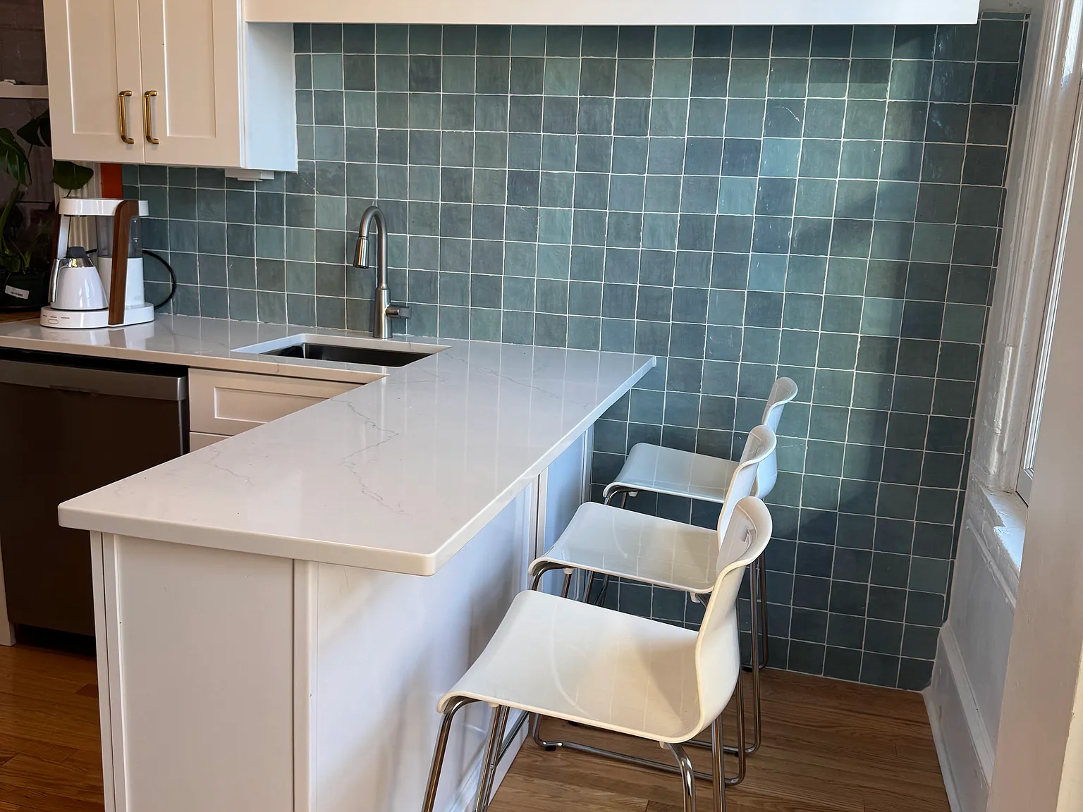 5 bed, 2935 sqft, $5,000 — Photo 3