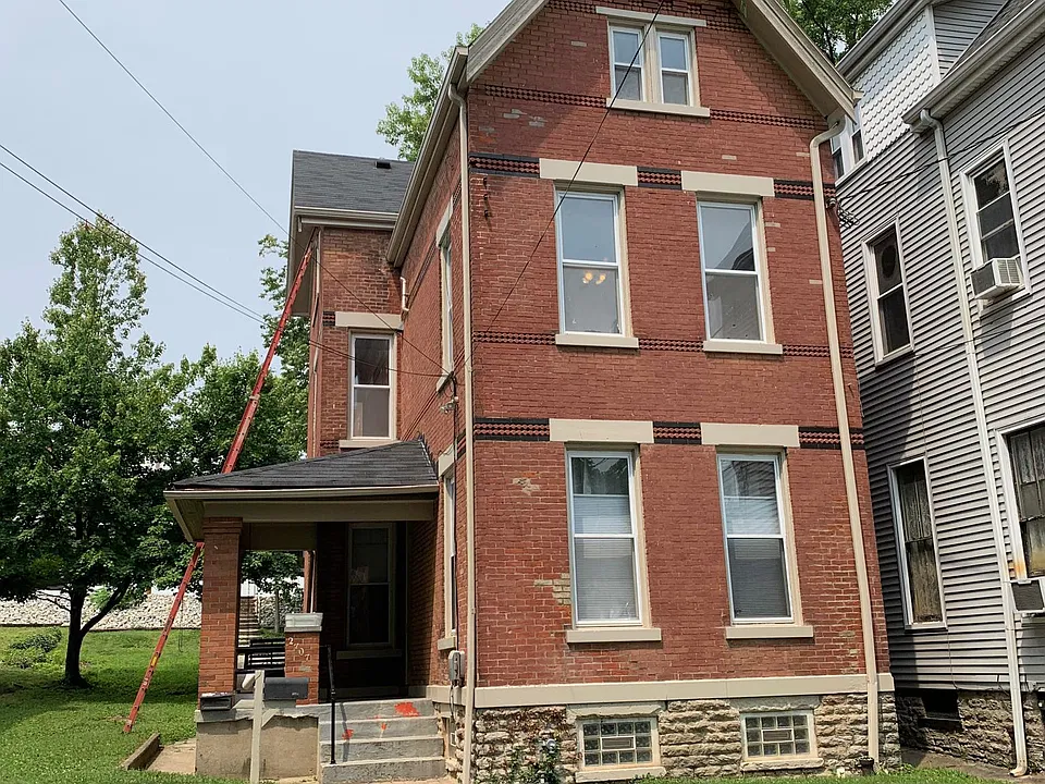 2707 Euclid Ave #1