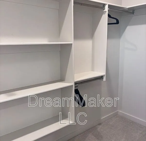 2819 Clifton Ter — Photo 17