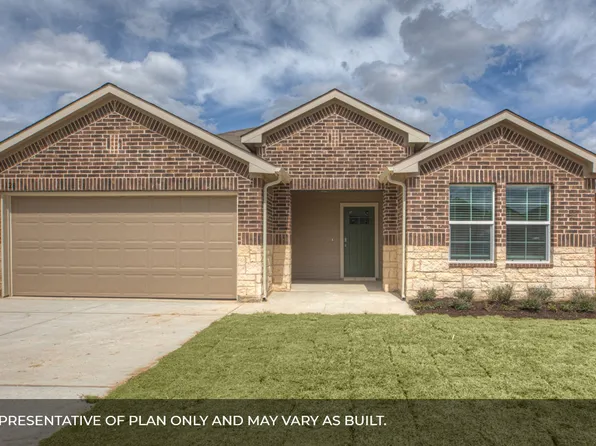 1449 Parkwood, Seguin, TX 78155