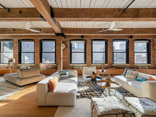 525 W 22nd St APT 5A, New York, NY 10011