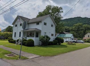 92 1st St, Galeton, PA 16922