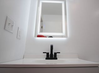 106 Woodhouse Ln, Savannah, GA 31406