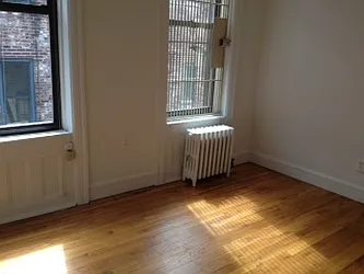 Rented by Cast Iron Real Estate