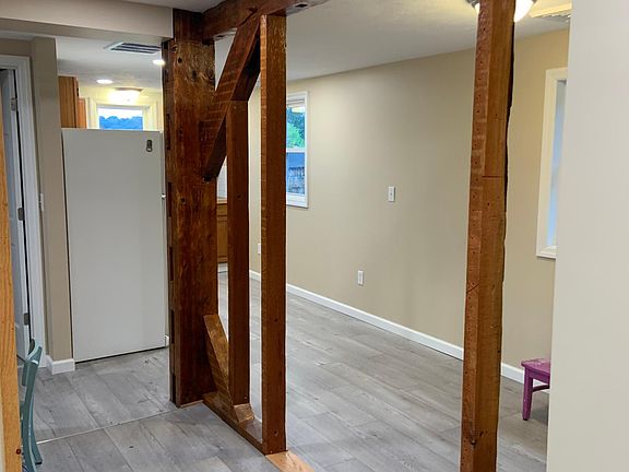 5th image of 652 W Pitt St #2