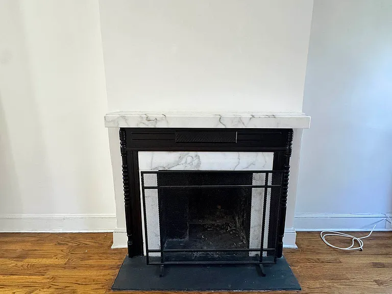 122 E 91st St #3A — Photo 2