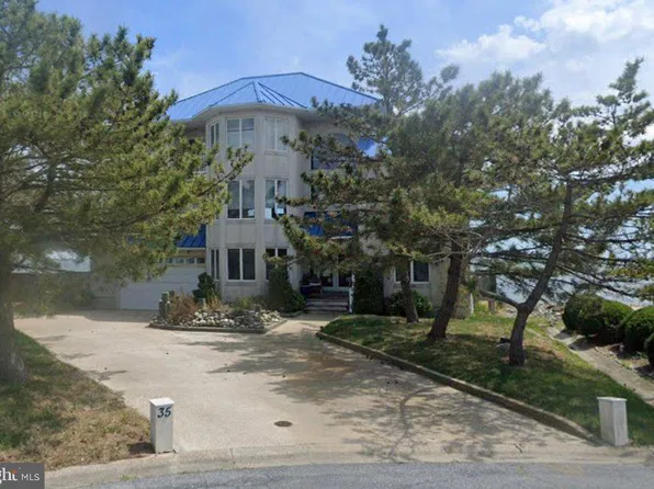 35 Leigh Dr, Ocean Pines, MD 21811