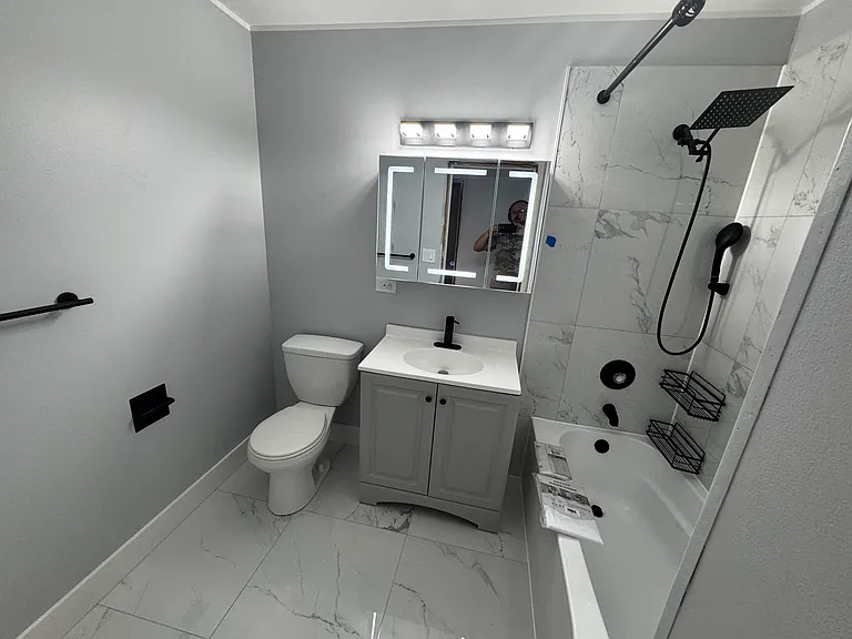 251 E Rimini Ct #3B — Photo 1