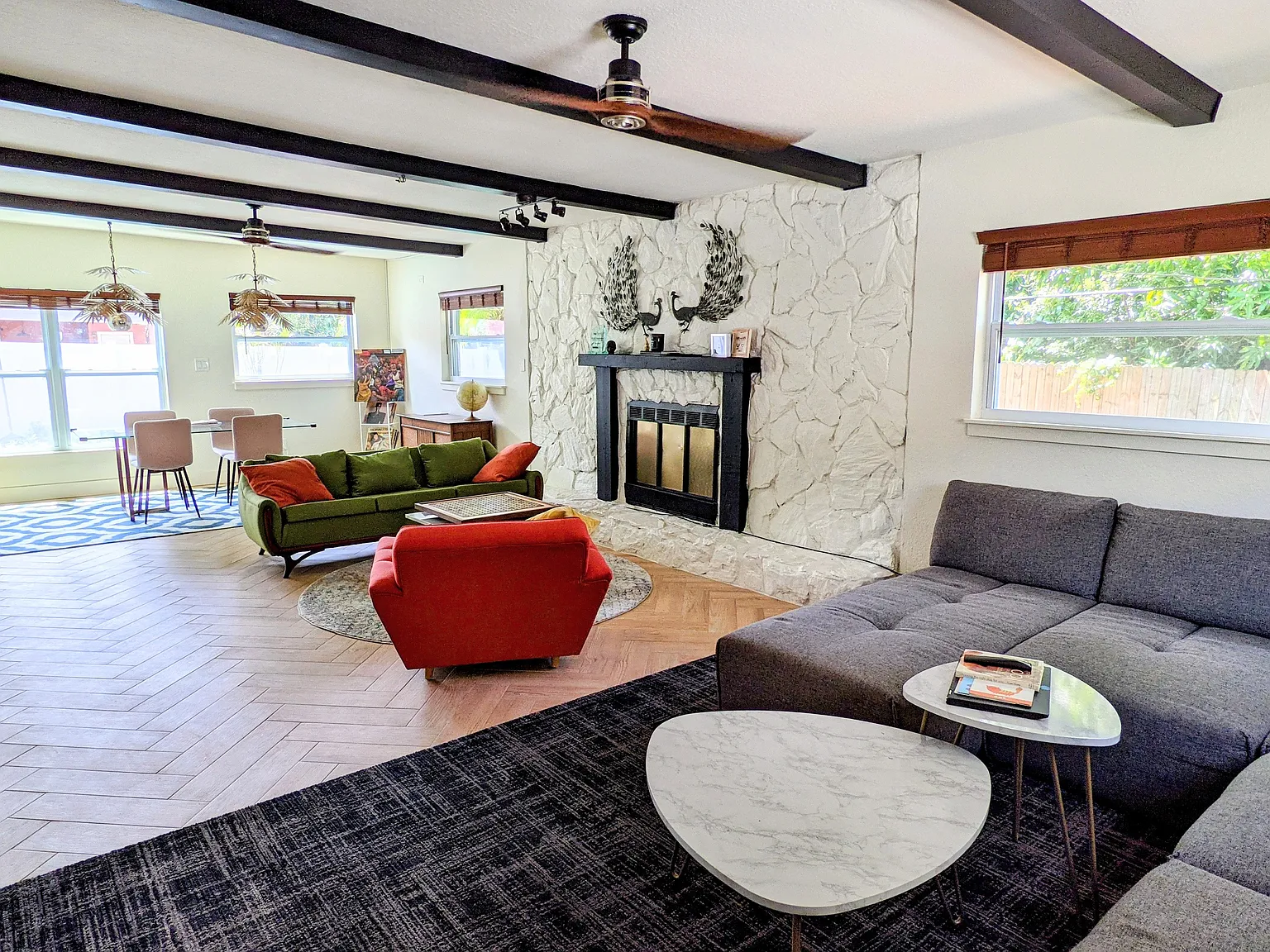 3 bed, 2095 sqft, $3,700 — Photo 3