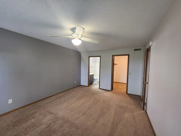 Chapelwood III Apartments — Photo 10