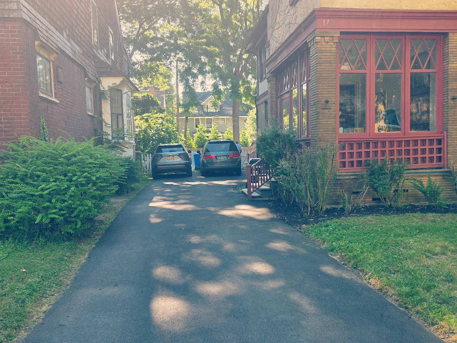 170 Dartmouth St — Photo 3