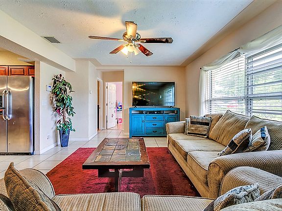 4th image of 5209 18th St N