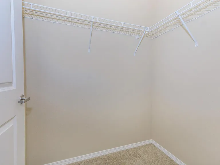 Walk-In Closets