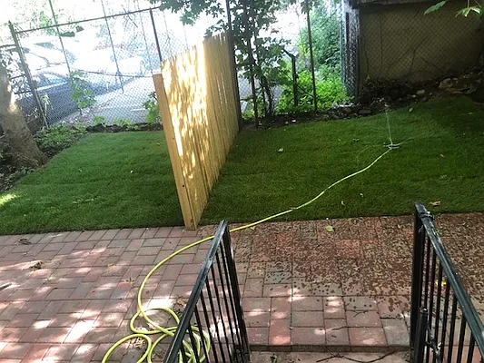 Rented by Compass | media 24