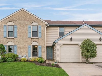24 Foxhill Ln, Hillsborough, NJ, 08844