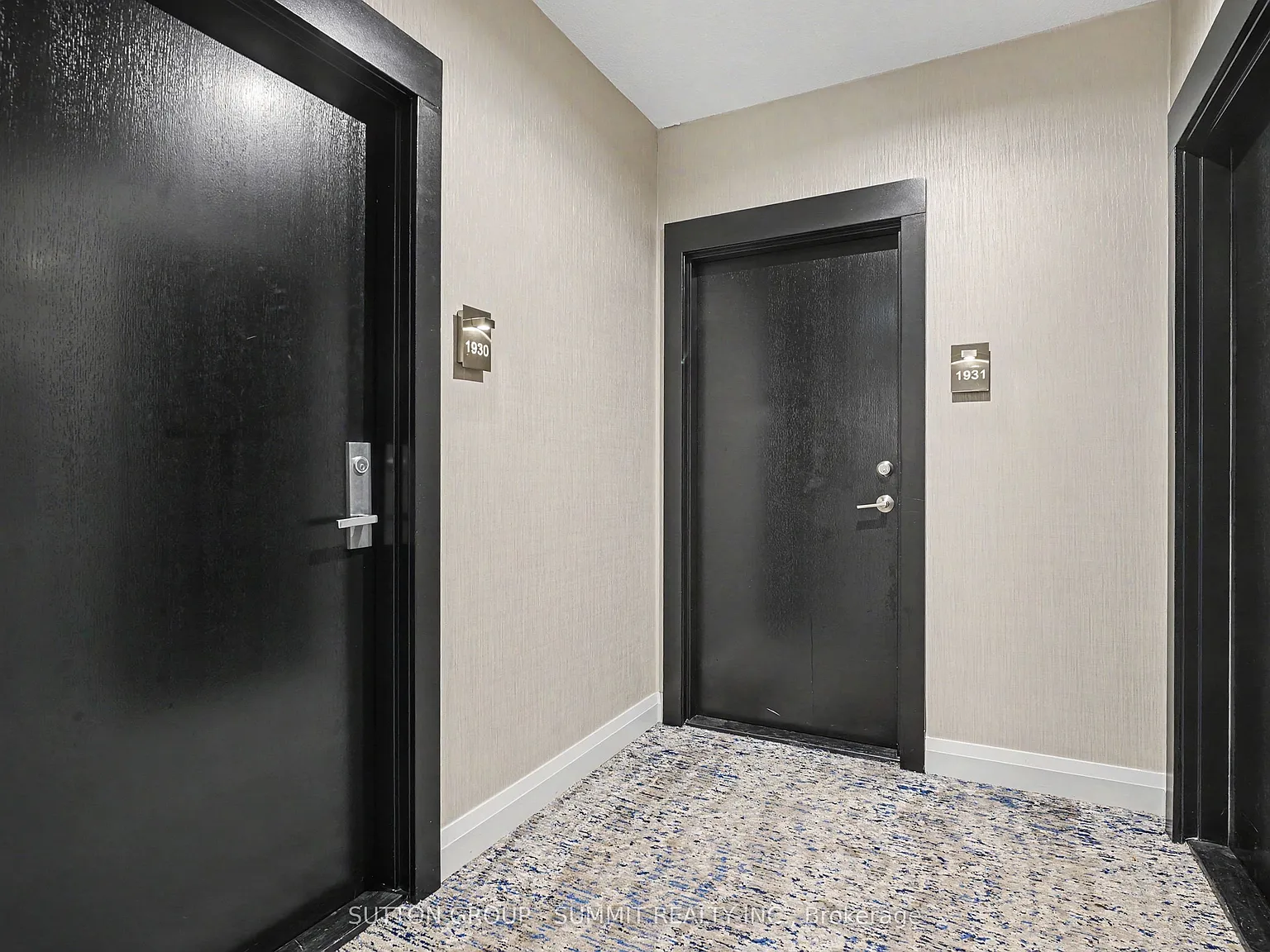 California Condos — Photo 2