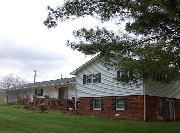 2nd image of 195 Rayfield Acres Dr