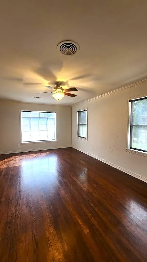 3 Bed 2 Bath 1 Car Garage in the Wileman Addn NW OKC — Photo 4