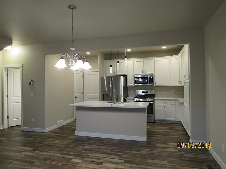 12768 S Ashington Ln — Photo 5