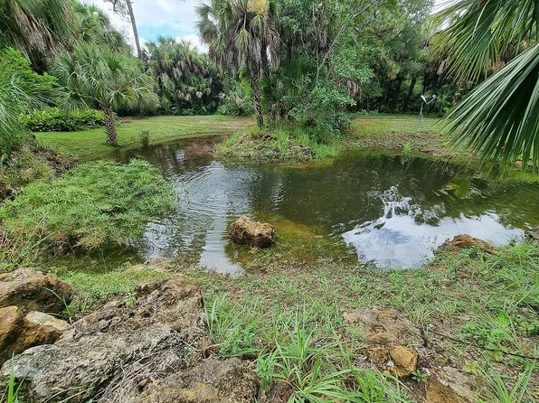 1420 16th Ave NE, Naples, FL 34120