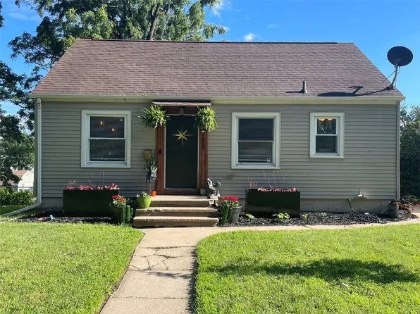1823 K Ave NE, Cedar Rapids, IA 52402