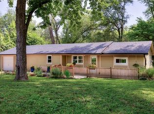 2117 Liberty Landing Rd, Liberty, MO 64068