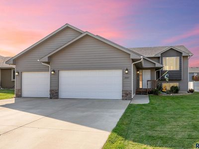 2507 Wynn Way, Yankton, SD, 57078