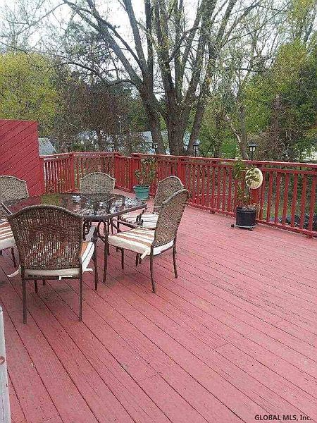 5th image of 1605 SPRING AV