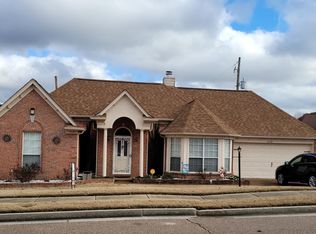 5118 Grand Pines Dr, Memphis, TN 38125