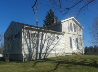 3738 Painesville Warren Rd, Southington, OH 44470