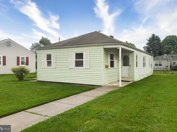 27 Lynbrook Rd, Wilmington, DE 19804