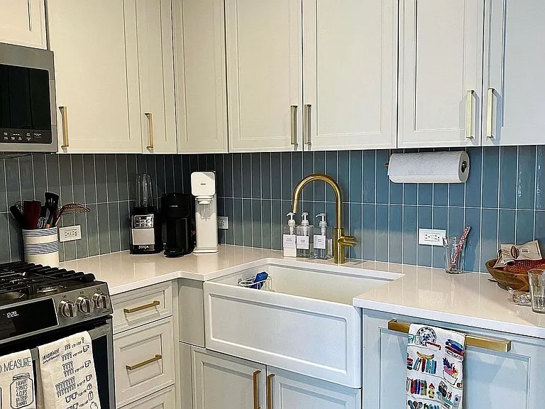 241 E 76th St #4G — Photo 7