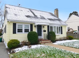 64 Concord Ave, Norwood, MA 02062