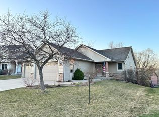 6292 Shetland Dr NW, Rochester, MN 55901