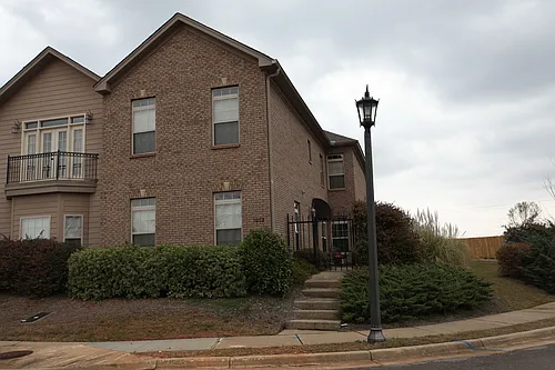 1054 Runningvine Ln Photo 1