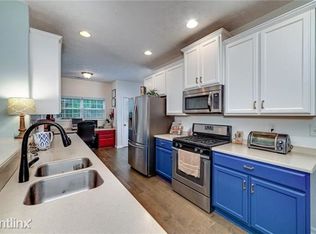 9069 Aldbury Dr, Locust Grove, GA 30248