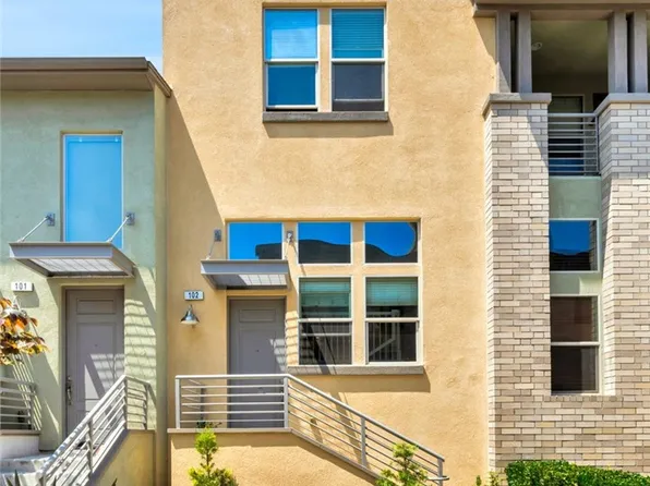 5325 Pacific Ter Unit 102, Hawthorne, CA 90250